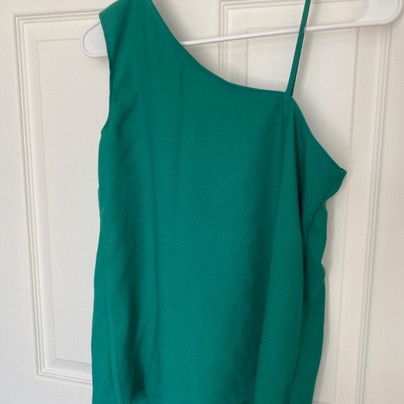 NWT asymmetrical ruffle top - Picture 4 of 4